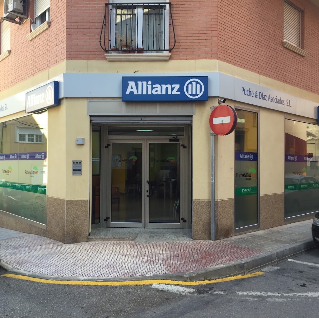 Allianz Seguros - Agencia Puche & Diaz Asociados — Exterior
