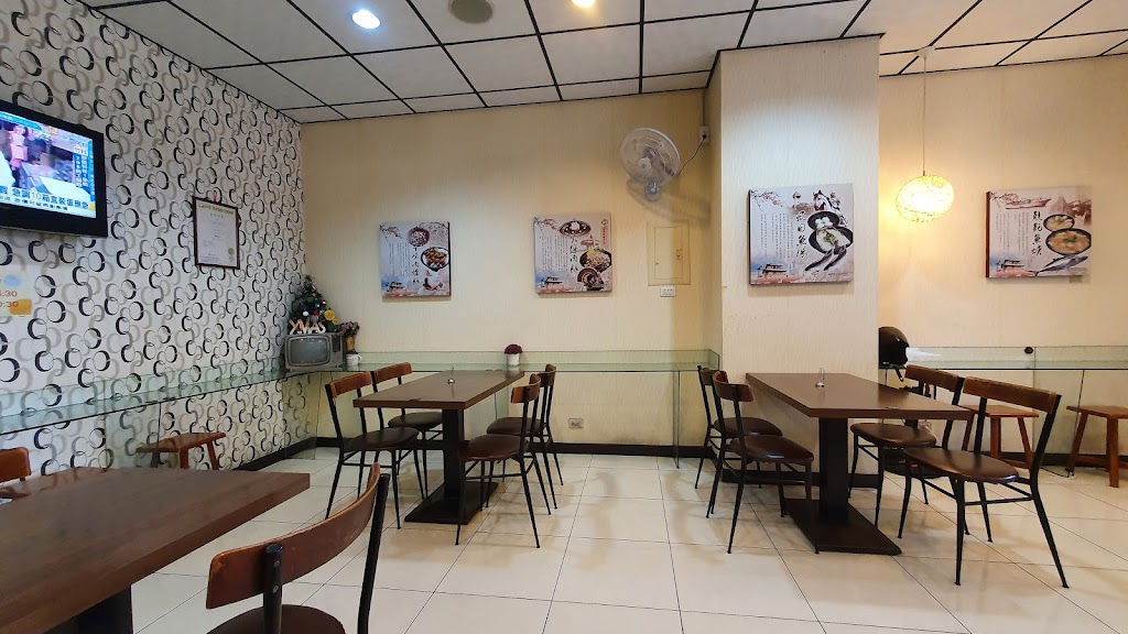 南台灣 土魠魚焿/火雞肉飯 中北店 的照片