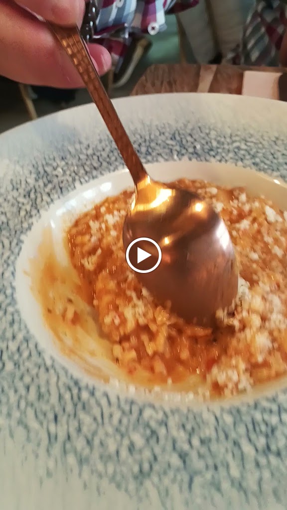 Restaurante Selva Negra Tapas — Videos