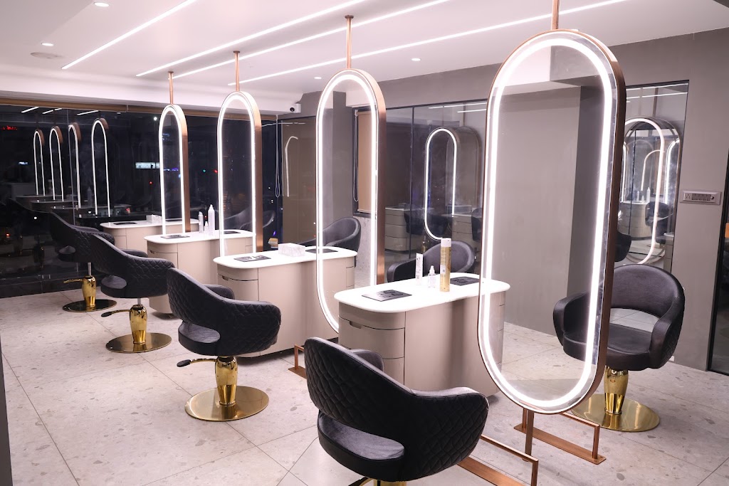 Bonanza Ladies Salon Katargam Surat