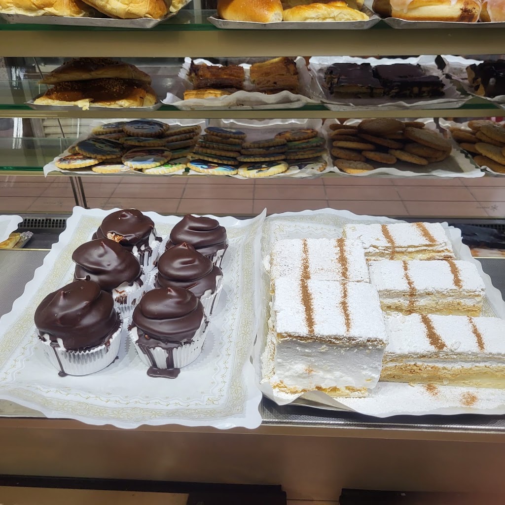 Panaderia La Espiga de Oro — Comida y bebida