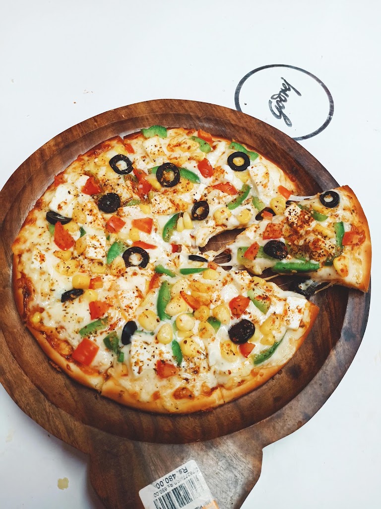 The Pizza Hub