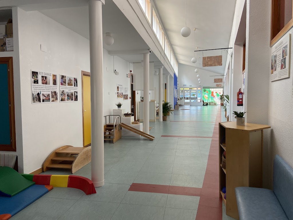 Escuela Infantil El Escondite