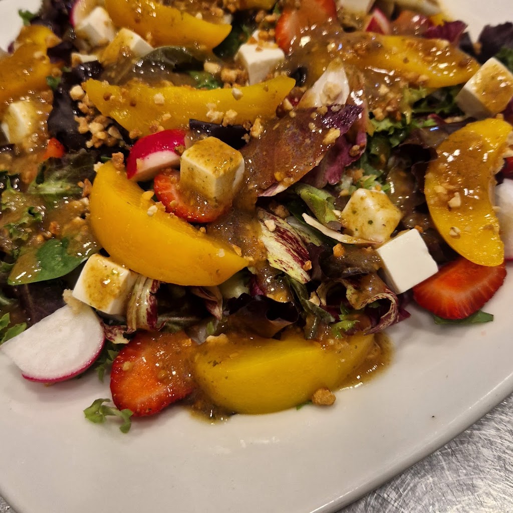 Restaurante La sella — Comida y bebida