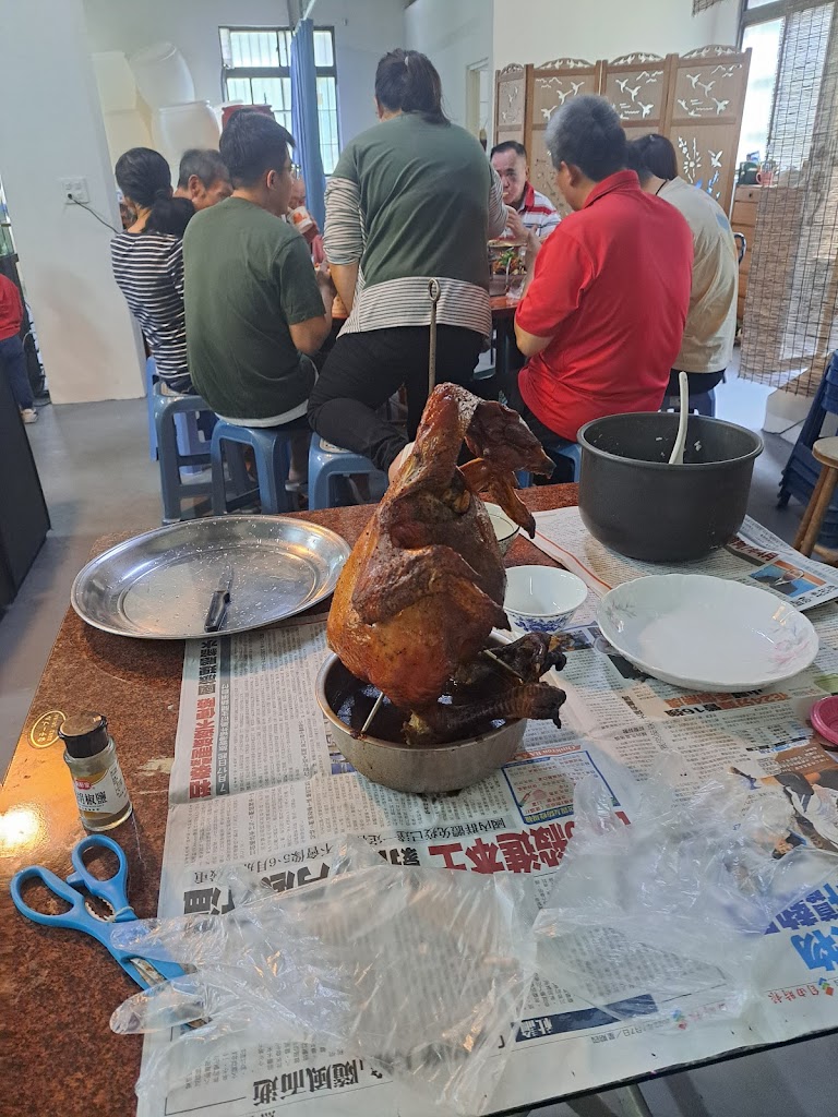 流藤坪土雞城(附設卡拉OK) 的照片