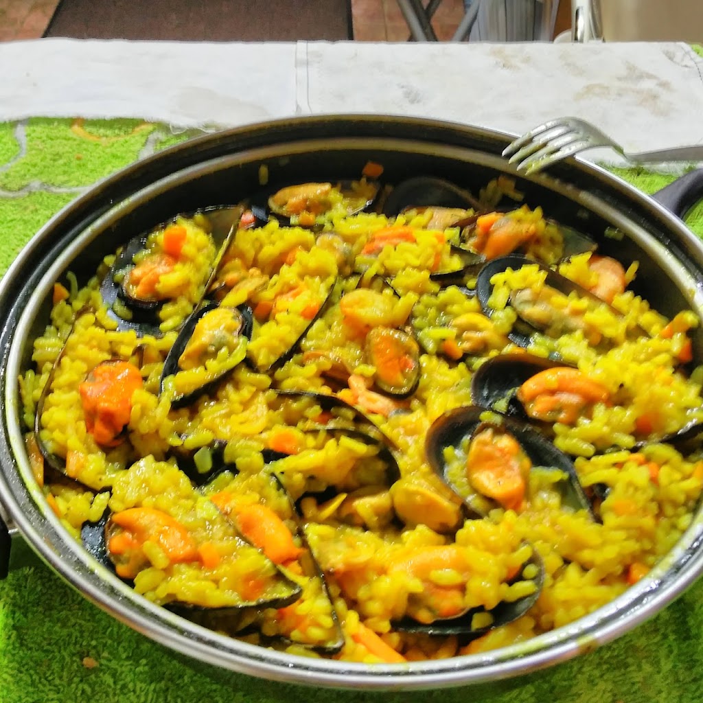 Cafe Bar Albizu — Comida y bebida