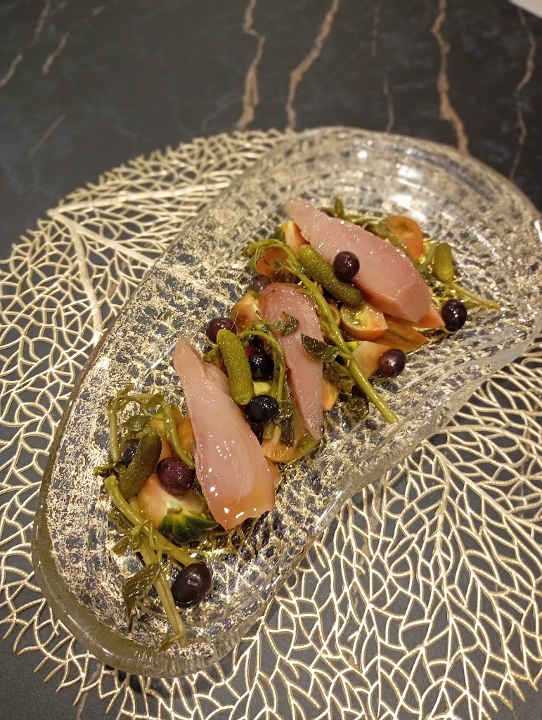 Restaurante RaiZes — Comida y bebida