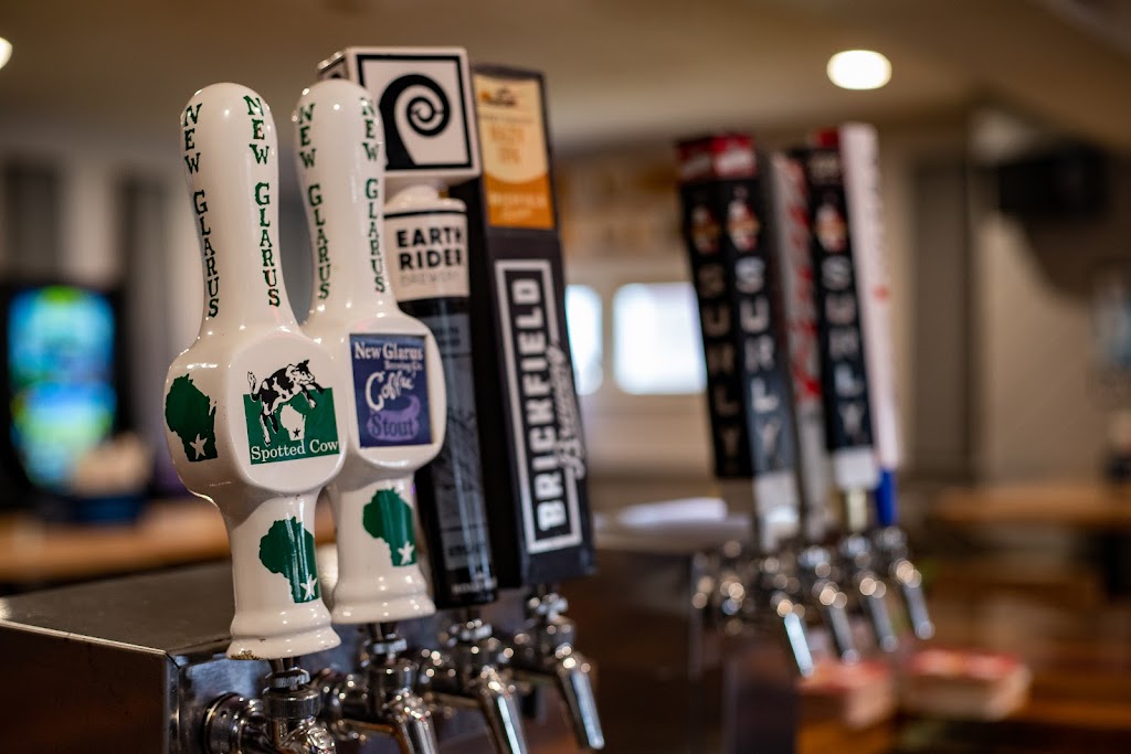  Thirsty Otter Tavern and Resort