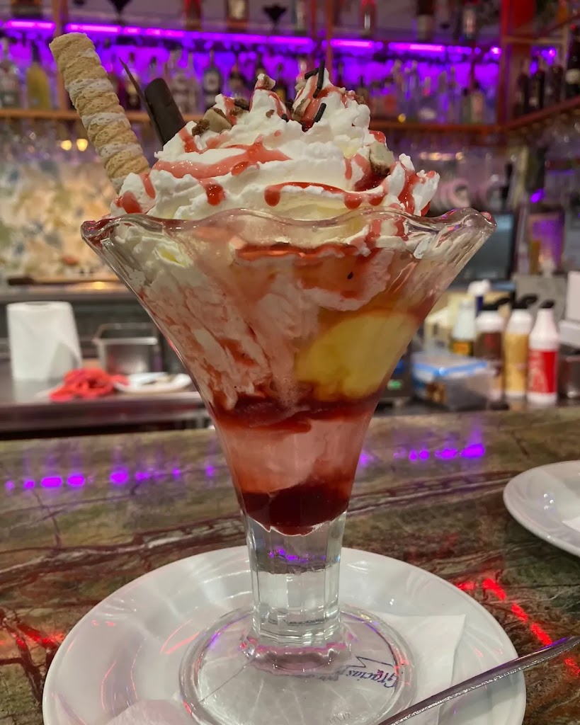Cafeteria Manani — Comida y bebida