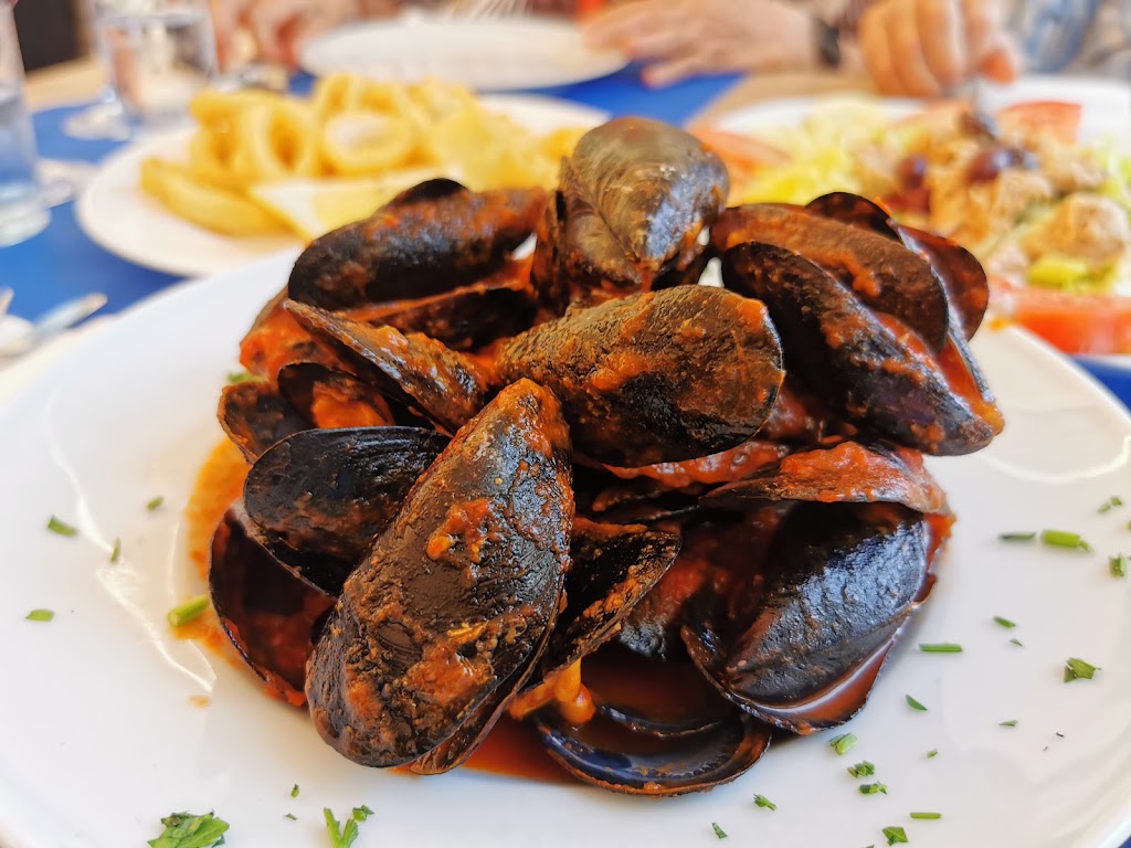 El Raco Blau — Comida y bebida