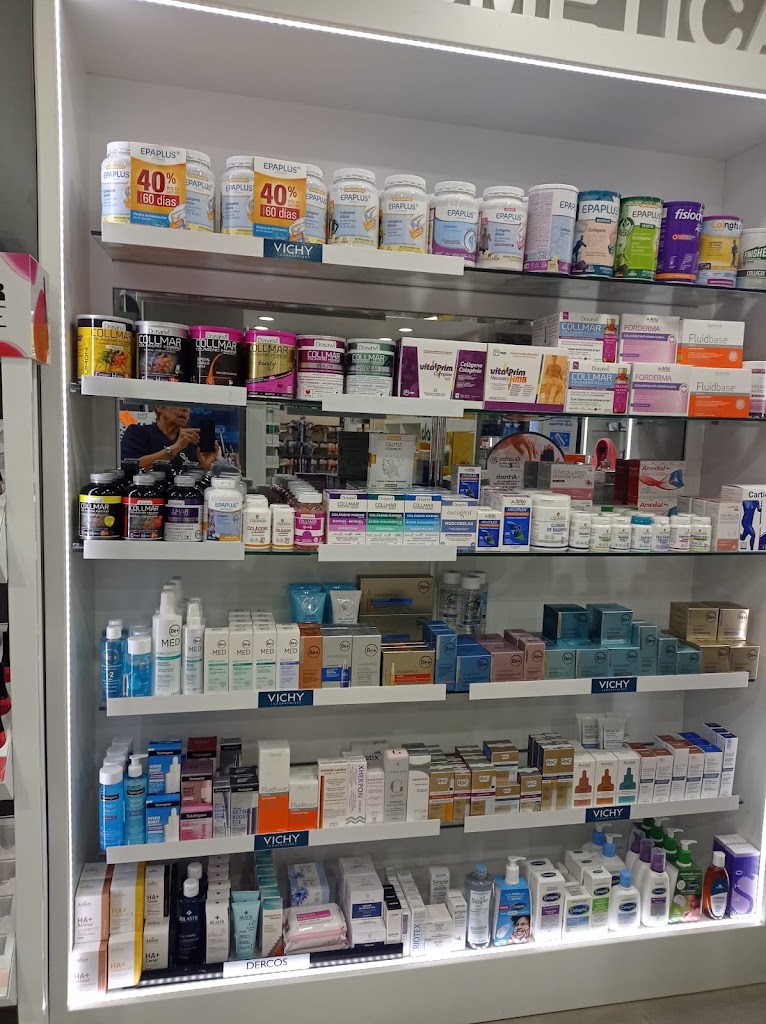 Farmacia Torviscas — Del propietario