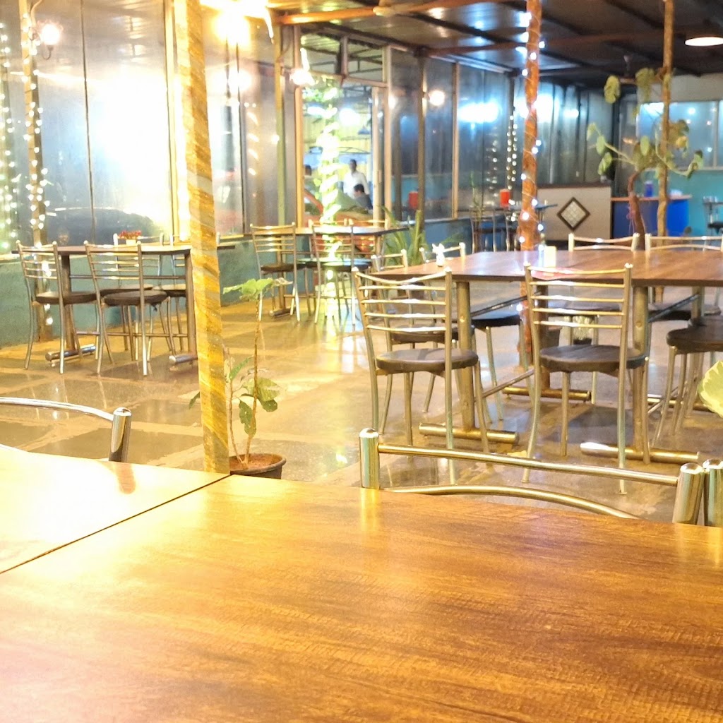 Aahaa Family Restaurant