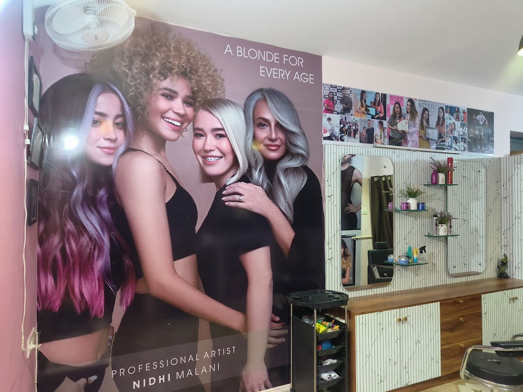 Queens Beauty Studio Hydra Facial Laser Expert