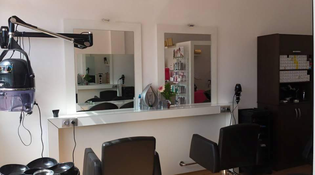 Atenea Salon de Belleza — Interior