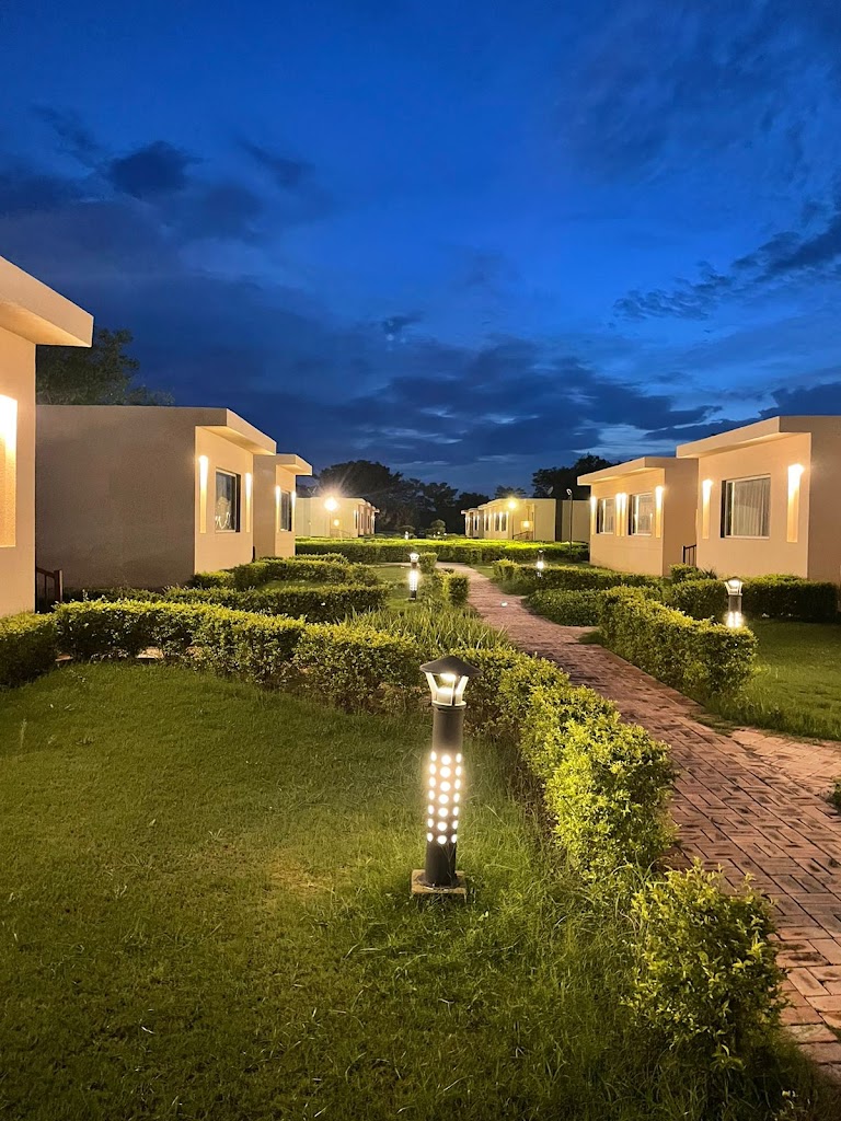 Luxus Haritma Resort Greater Dwarka