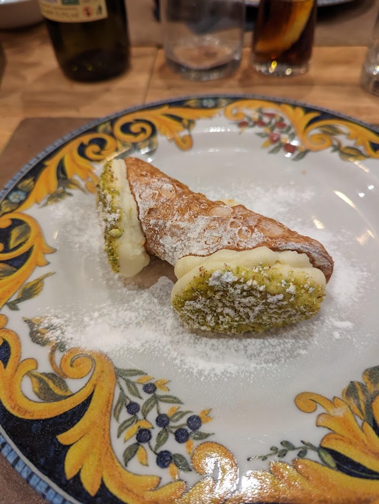 Cannoli
