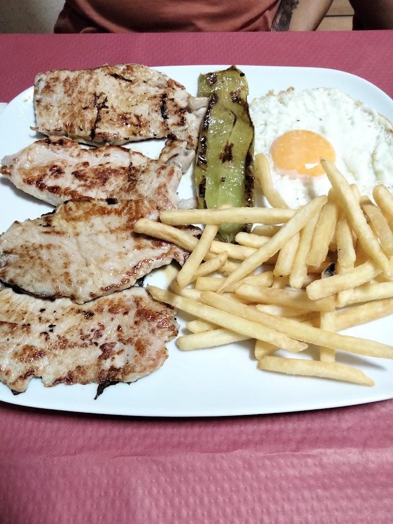 El Progres — Comida y bebida