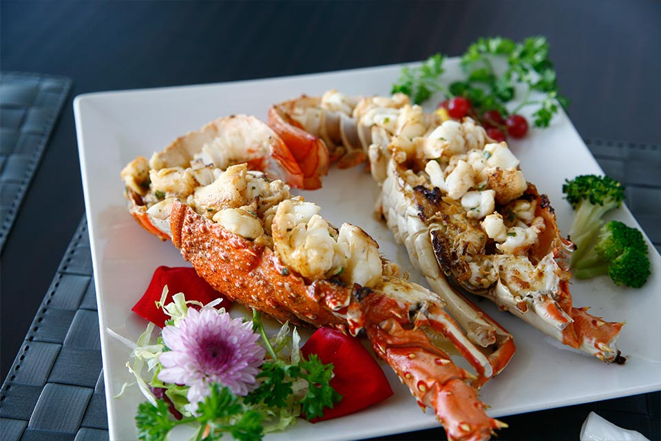 Japanese Restaurant Sakurai — Comida y bebida