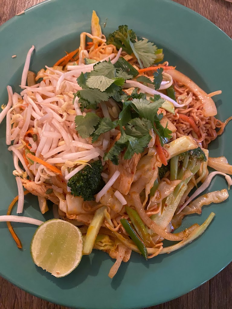 Sweet Basil | Thai Street Eats