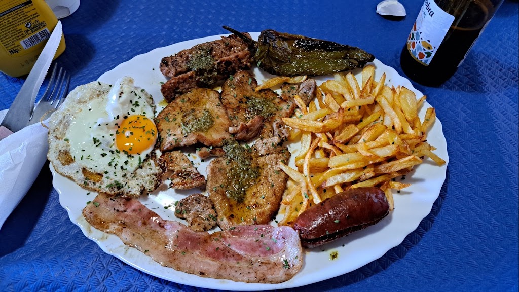 Casa Maria — Comida y bebida