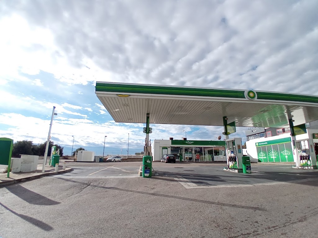 bp Poligono Rompecubas: Estacion de servicio — Surtidor de combustible