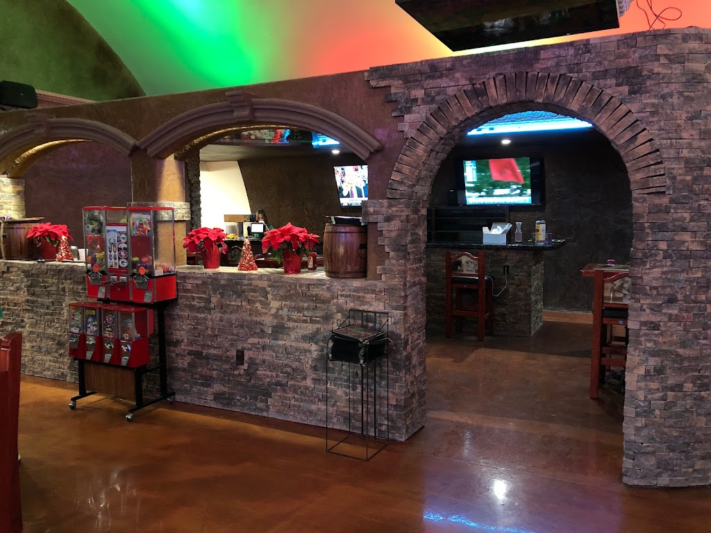 Montecito Bar & Grill in Midland