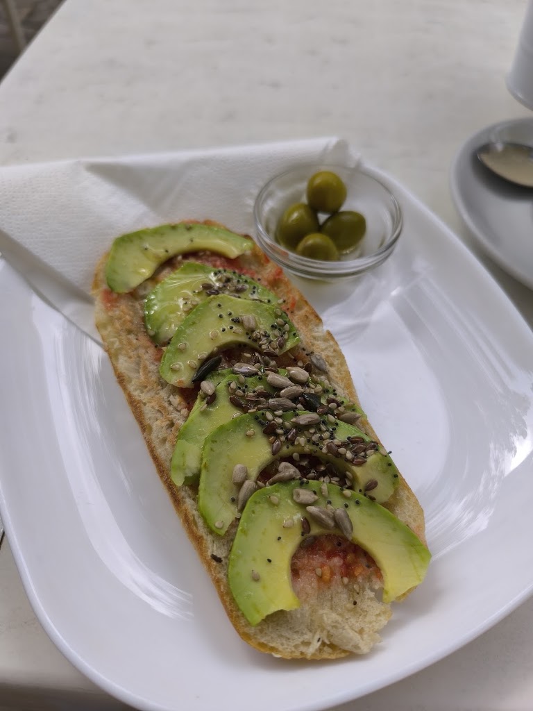 Cafeteria Sa Placa — Comida y bebida