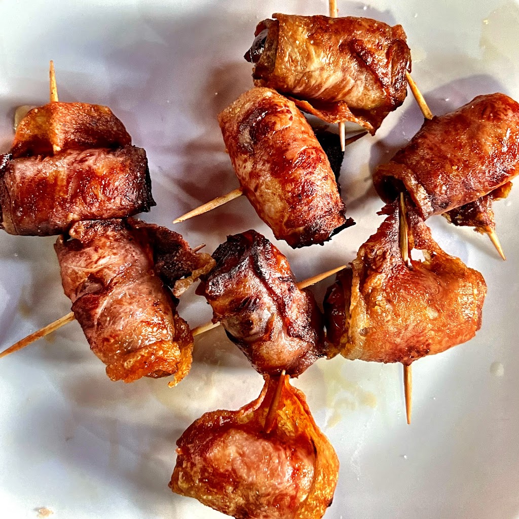 Taberna El Picoteo Maspalomas — Comida y bebida