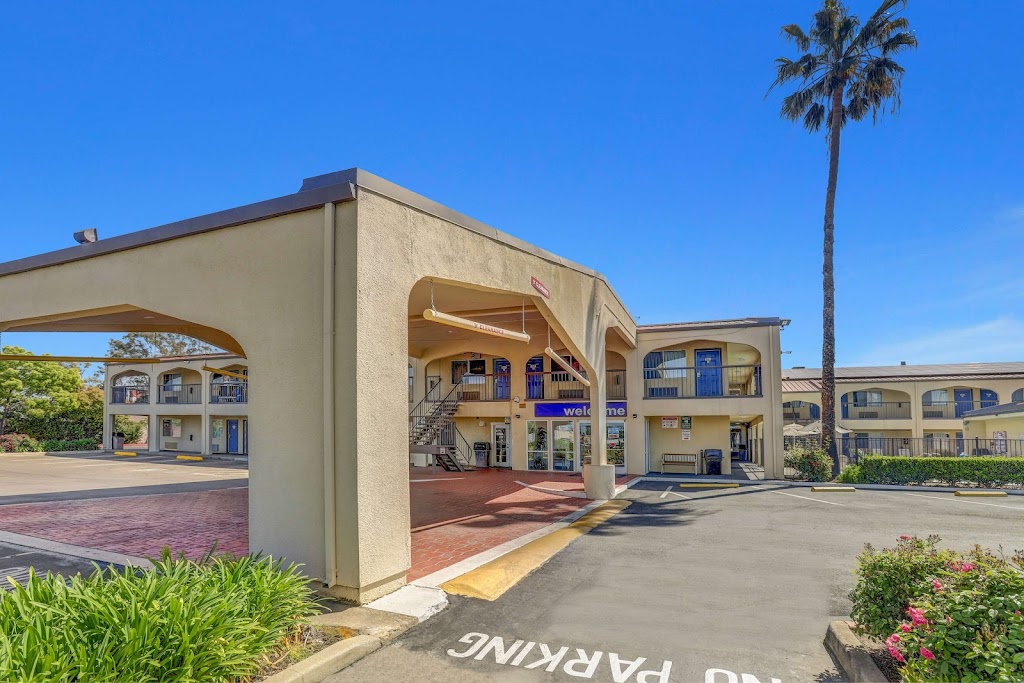 Motel 6 Lodi, CA - Motel in Lodi , United States of America