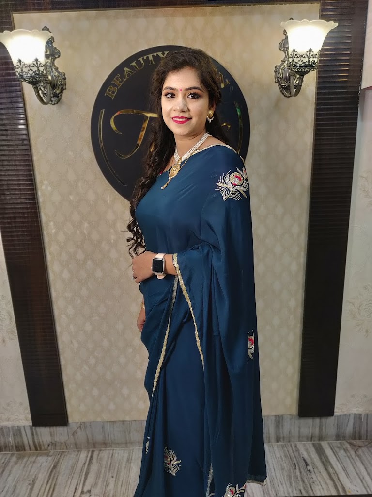 Tanu S Beauty Salon And Academy