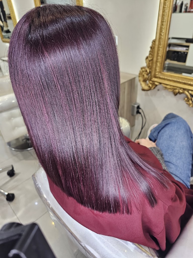 Moreno Peluqueros-Estetica — Peinado