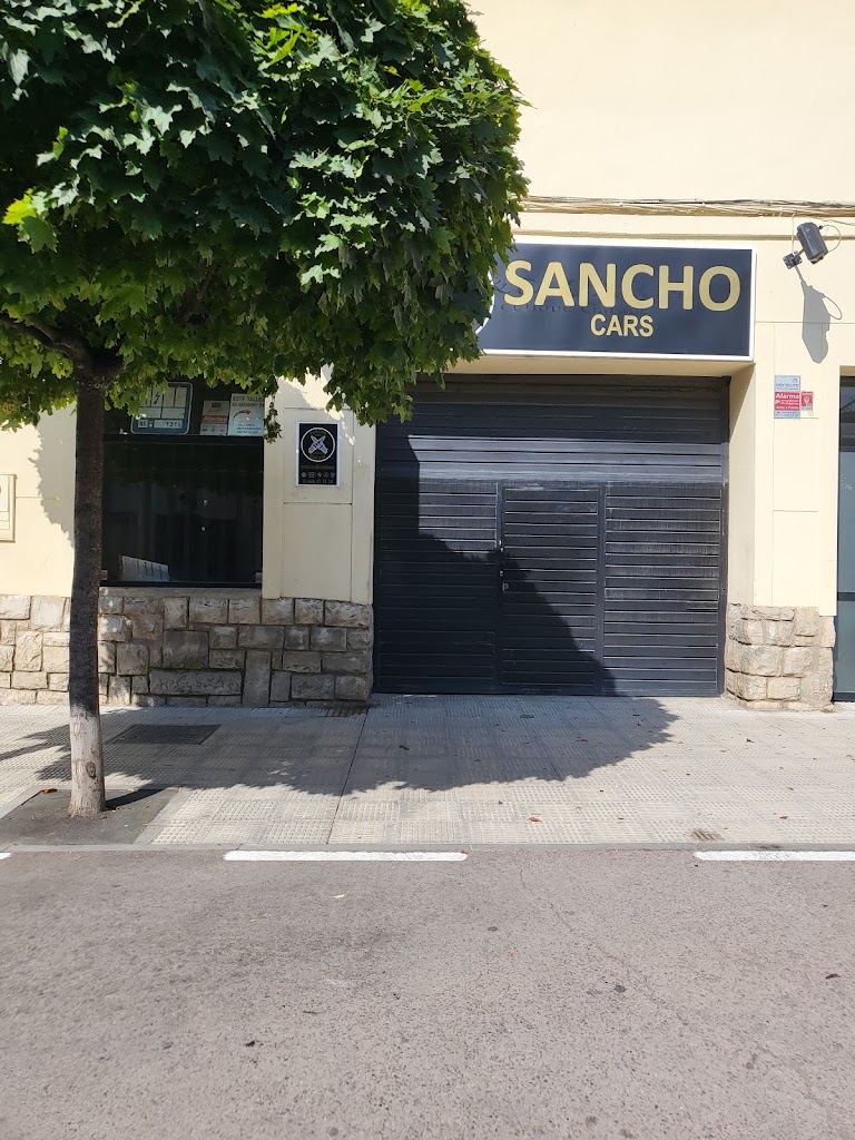S&D Cars Boutique Garage — Exterior