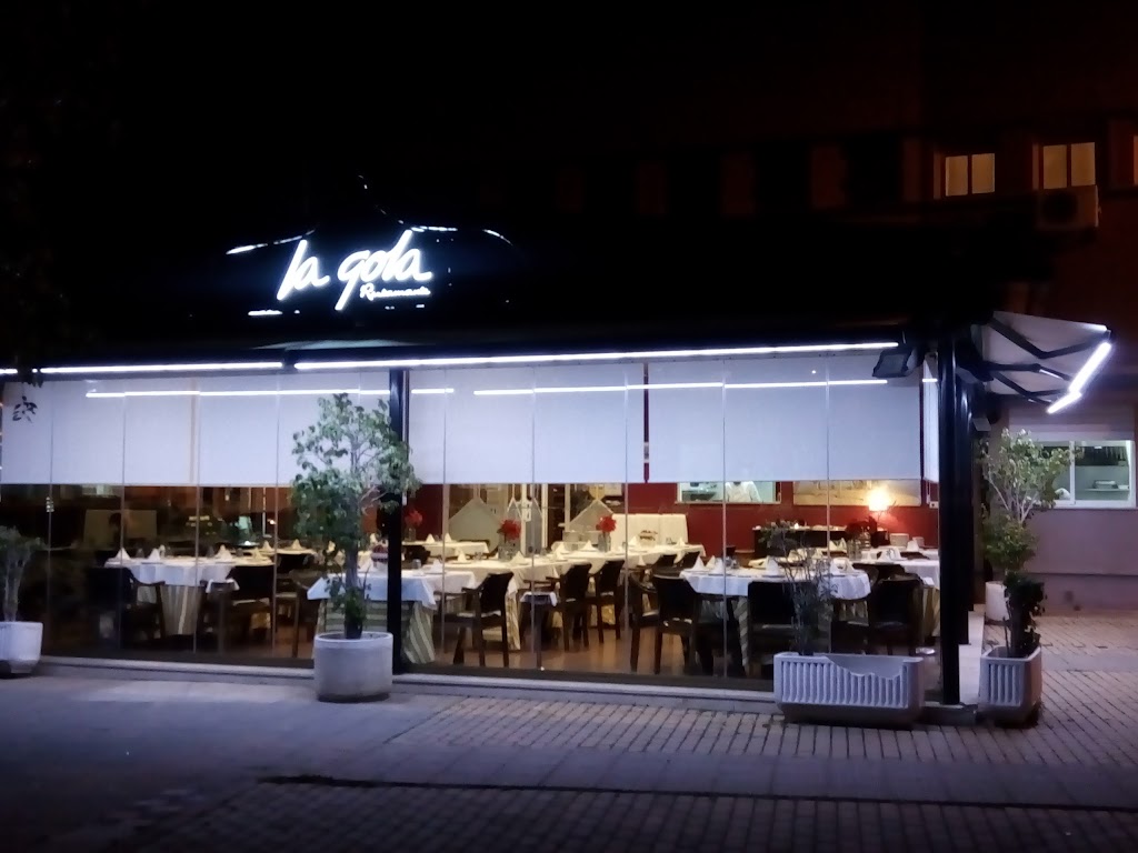 RESTAURANTE LA GOLA ( Pueblo)