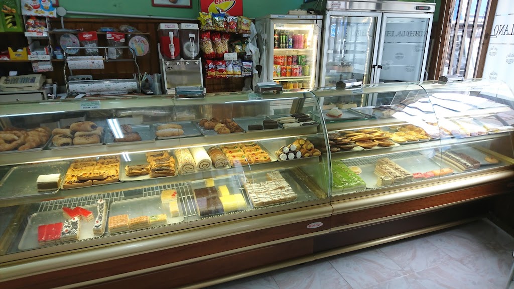 Dulceria Castellano — Pastel