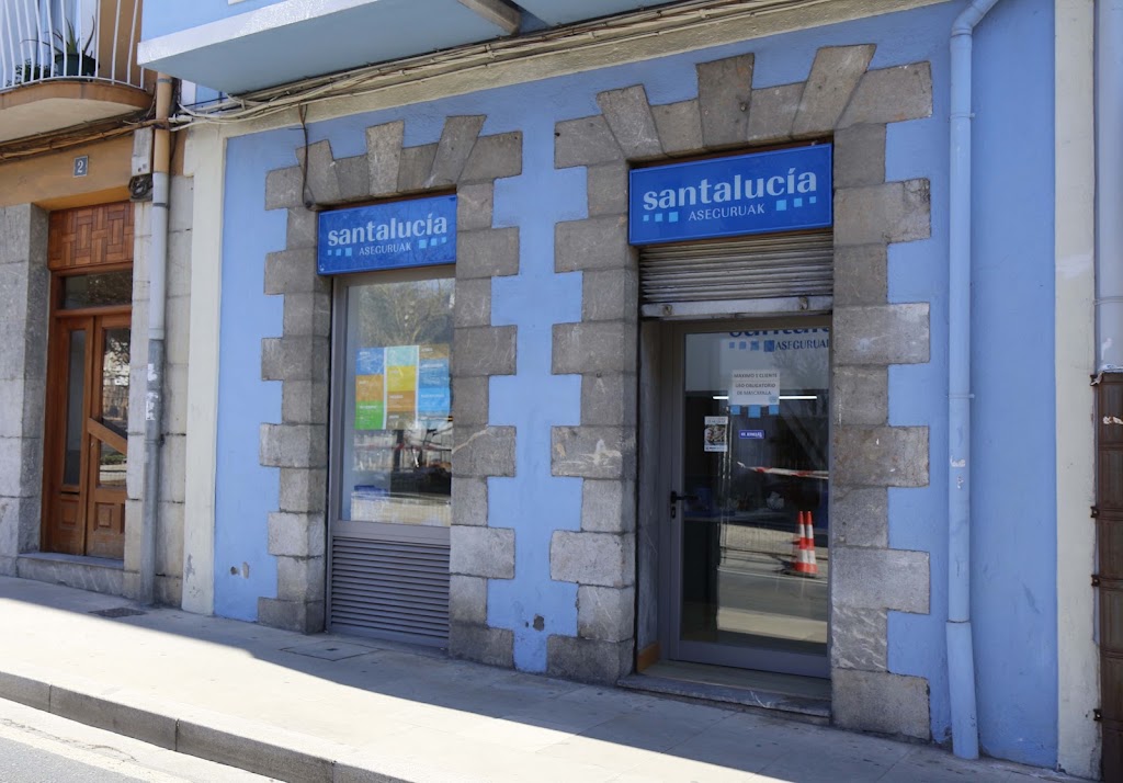 Agencia de Santalucia Seguros — Exterior