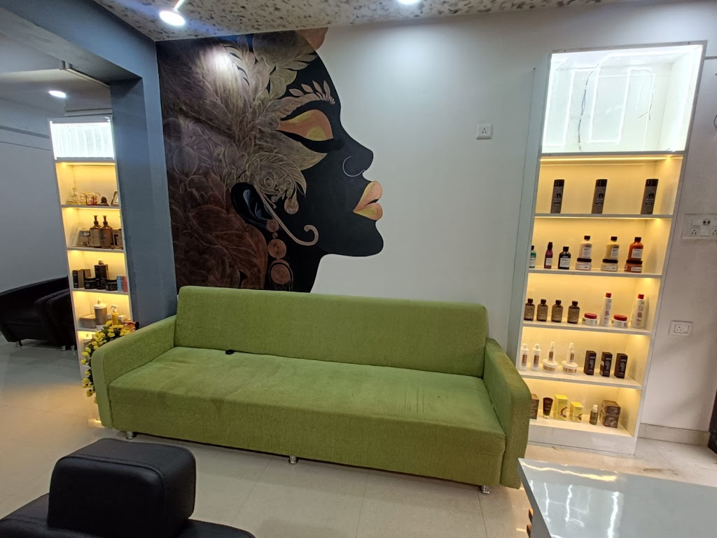 Lorison Family Salon Academy