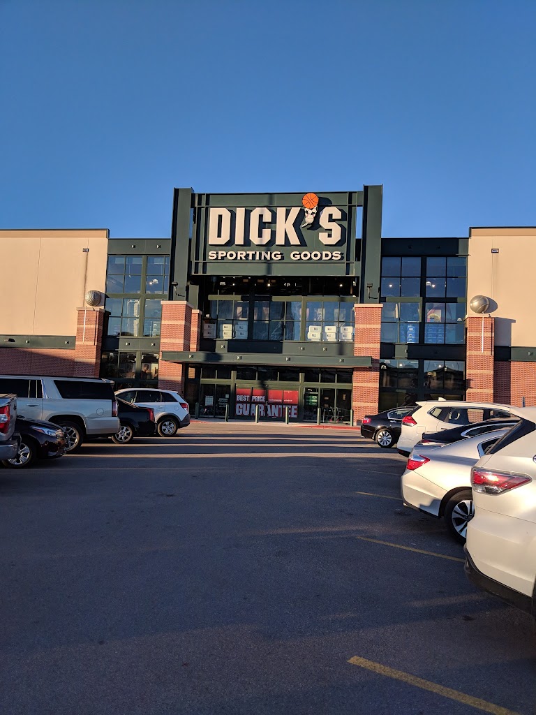 DICK'S Sporting Goods