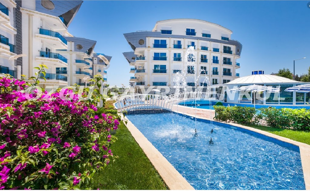 Logo for ÖZ-GÜ Gayrimenkul