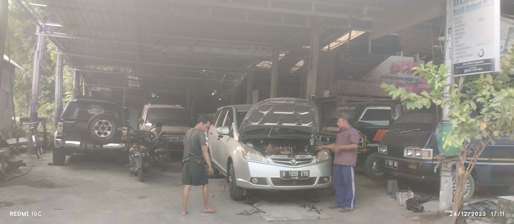 ROBERT MMC Bengkel Mobil