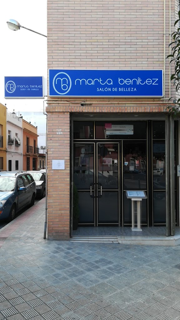 Salon de belleza Marta Benitez & Barberia especializada — Exterior