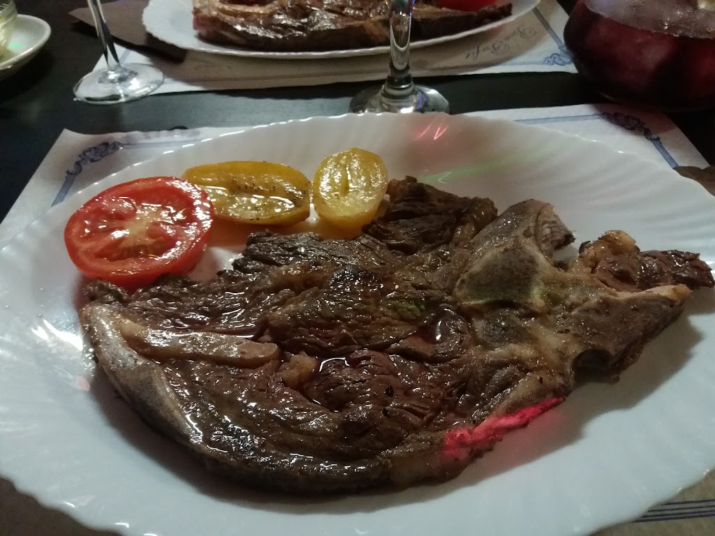 Bar Las Tapas — Comida y bebida