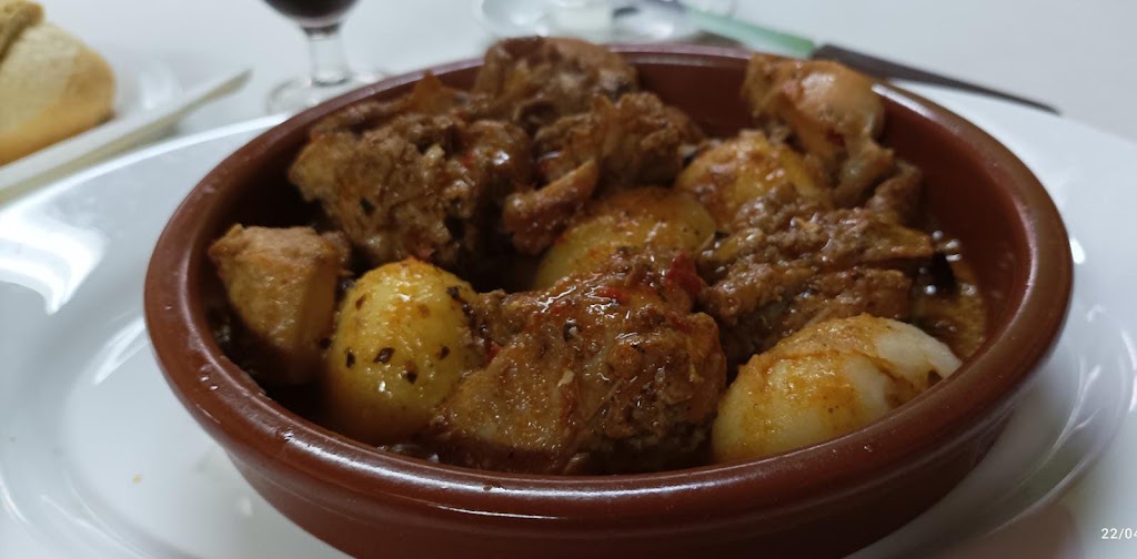 Bar Restaurante Rincon Norteno — Comida y bebida