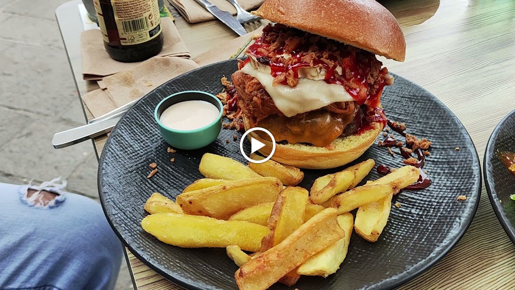 Oishii Burgers & Cocktails — Videos