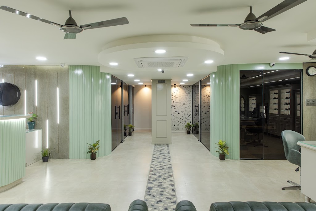 Ikshana Eye Care And Poly Clinics