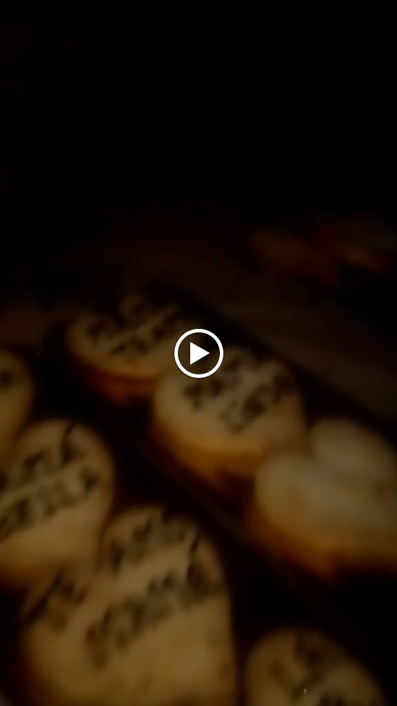 Cafe-Bar Victoria — Videos