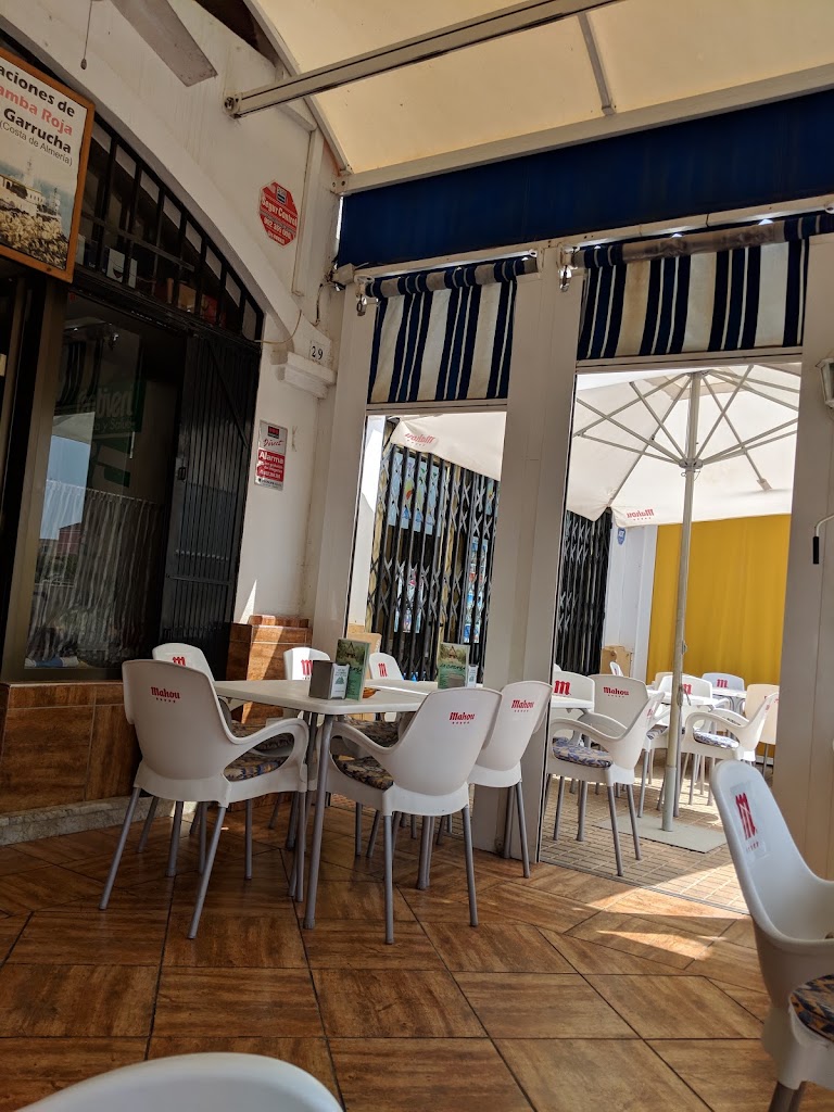 La Cabana Bar o la cabana o restaurante la cabana — Ambiente