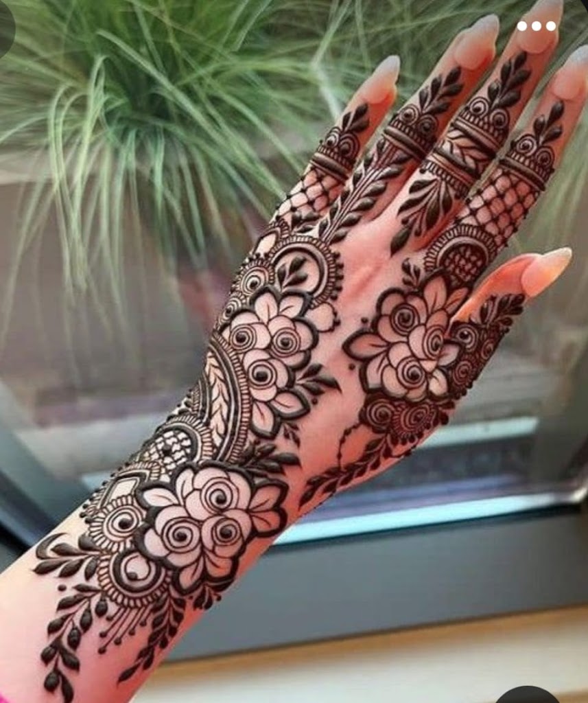 Sri Chandan S Beauty Parlour