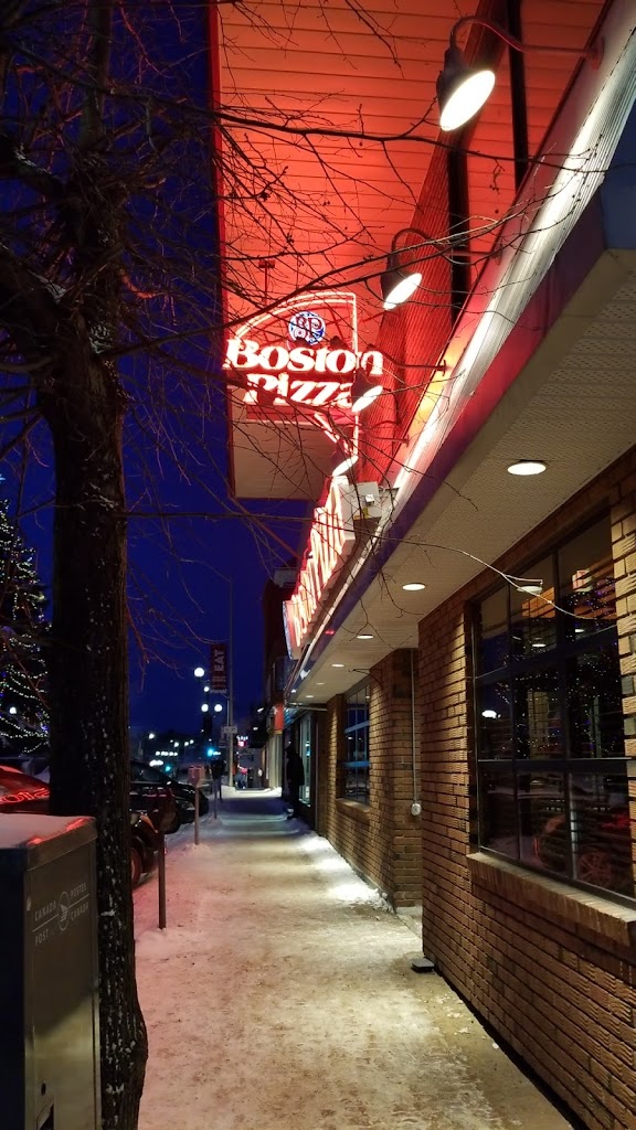 Boston Pizza in Kenora