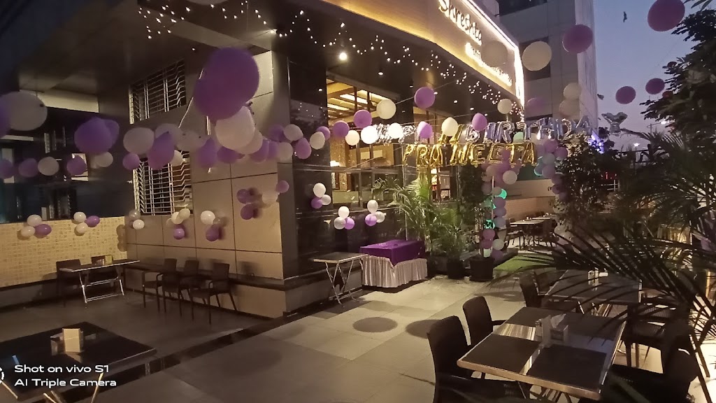 Shreshta Family Restaurant Bar