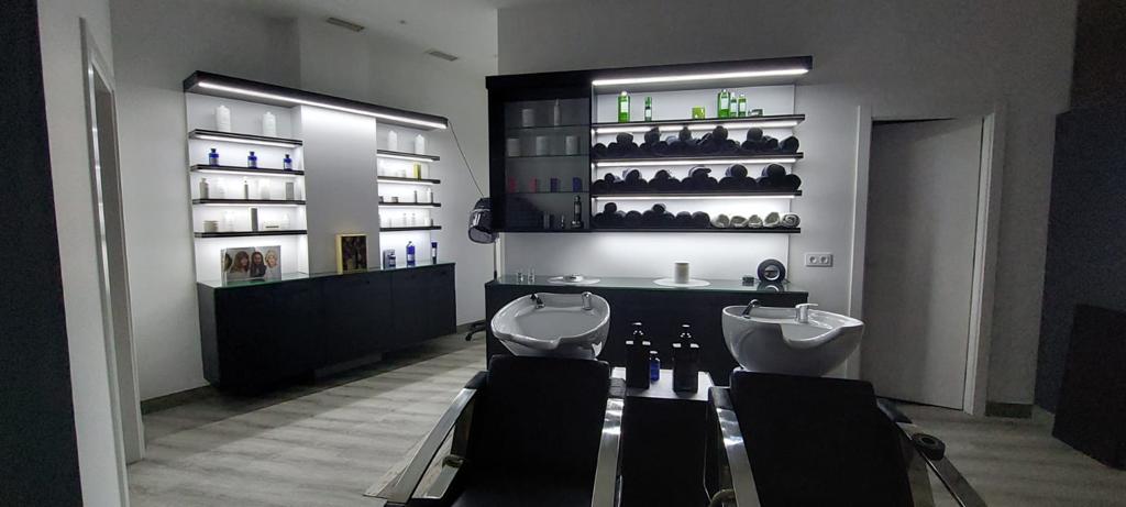 Miriam Chapela Salon de Belleza — Del propietario